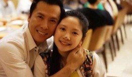 妈妈爆料8岁女儿视频,8岁女儿视频展现惊人才艺，网友直呼“天才童星”！