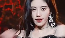 娱乐圈爆料鞠婧祎恋情,甜蜜恋情引粉丝热议，娱乐圈再掀波澜”