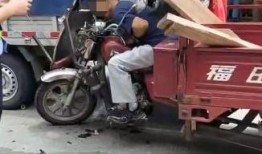 重庆三轮车爆料视频最新,街头冲突一触即发，真相背后引热议