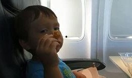 爆料男孩被网爆的视频,爆料视频引发社会关注